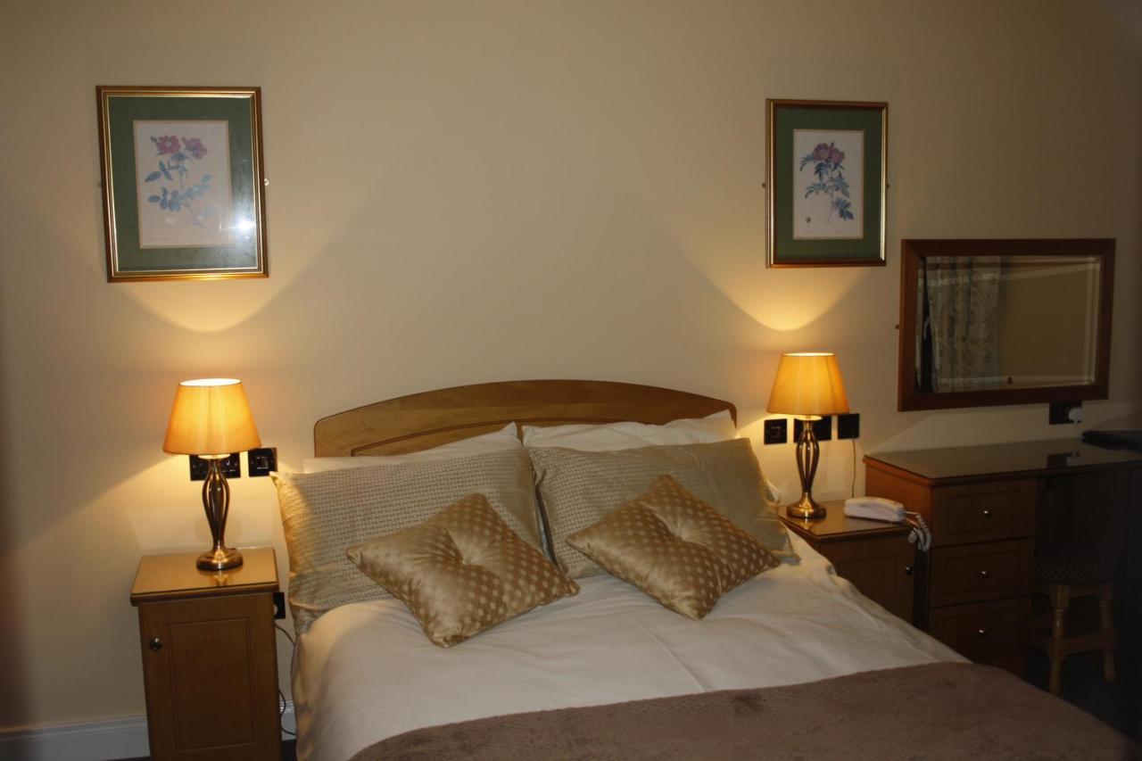 Hotel Óstán Loch Altan Cashel Hill Exterior foto